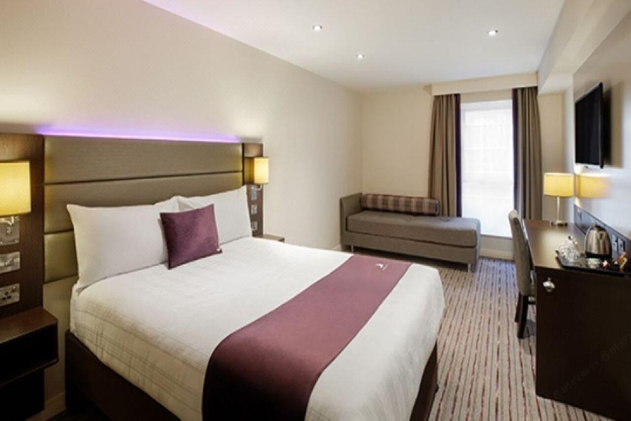 Premier Inn Jersey St Helier Saint Helier Jersey Exterior foto
